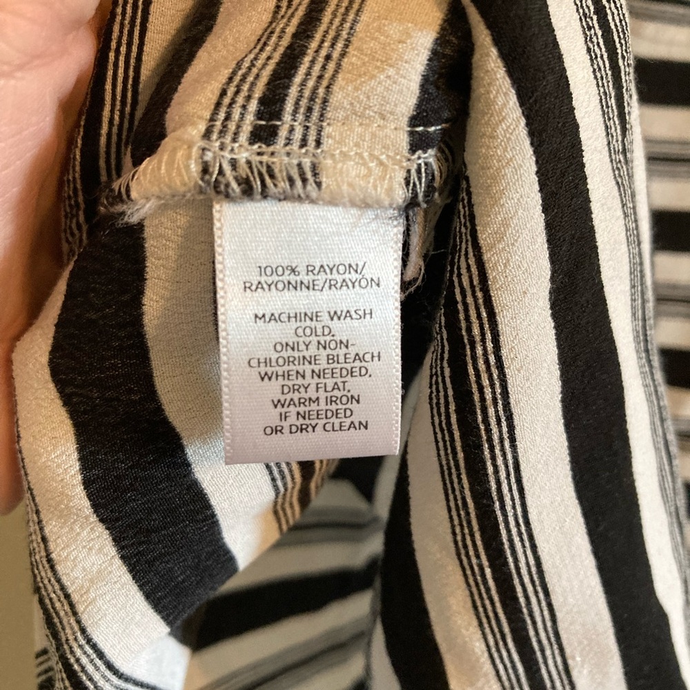 LOFT Black & White Striped Tank Top - Picture 4 of 4